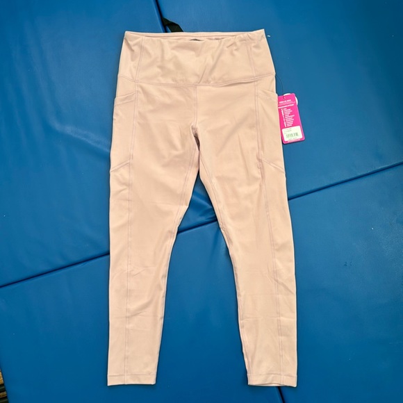 Yogalicious Leggings - Picture 1 of 5